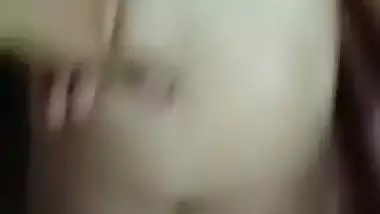 BF fucks his sexy GF’s tight, shaved pussy