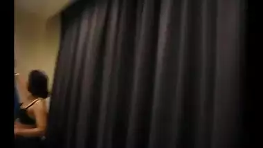 Mature Bengaluru milf extramarital sex affair in hotel