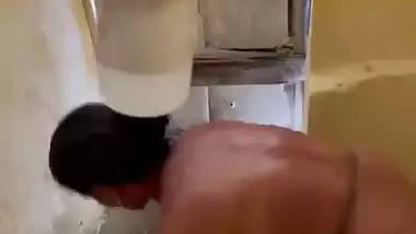 Mature big ass mom ready to take naked bath