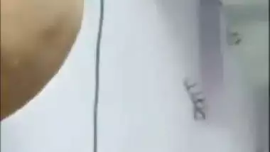 Young guy fucks village aunty in a desi sex video