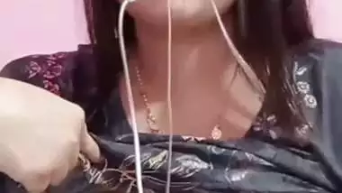 Nude video update of sexy Bengali big boobs girl