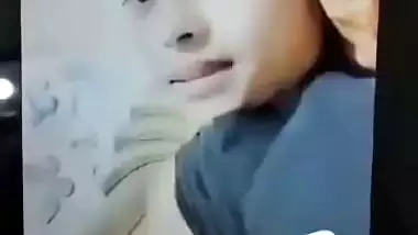 Bengali girl topless beauty on video call viral MMS