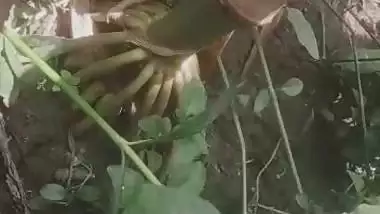 Dehati Chitkul village lady outdoor nangi video