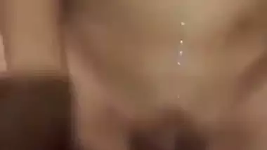 Uncle fucks his 18 yr old niece in Nepali sex video