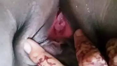 Chubby Bengali girl naked boob licking viral xxx