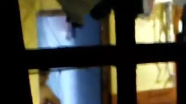 Desi Bhabhi bathing 3