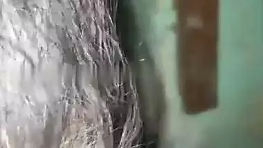 Village lady shows her naked boobs and butt for cash