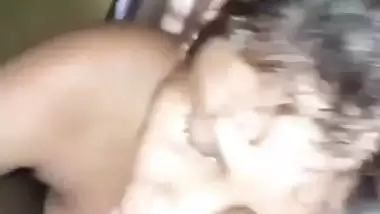 Srilankan virgin girl blowjob to boyfriend dick viral MMS
