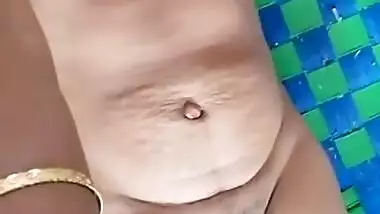 Indian Tamil Wife Undress