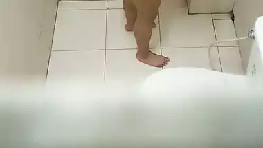 Neighbor desi aunty Shower spy video