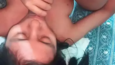 Girl sucking mota lund of teacher for passing exam