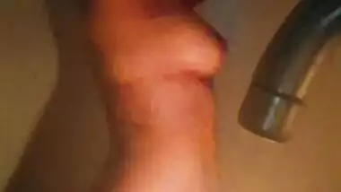 Big ass Bengali shorthaired girl pussy fingering