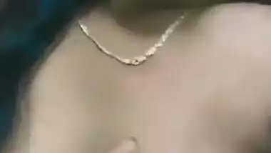 Cute Desi Girl Showing